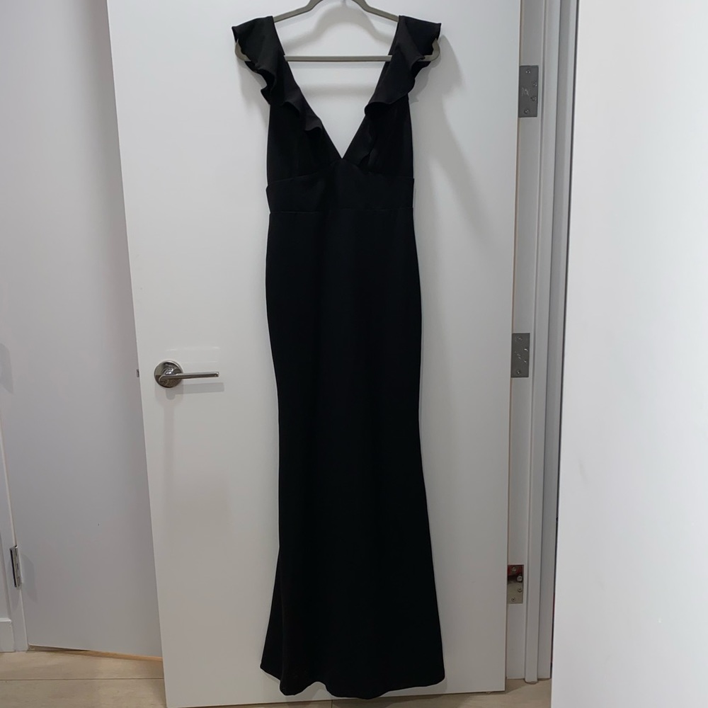 Lulu's Black Ruffle-Shoulder V-Neck Evening Gown